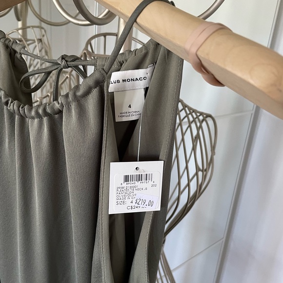 Club Monaco jumpsuit - Picture 4 of 4